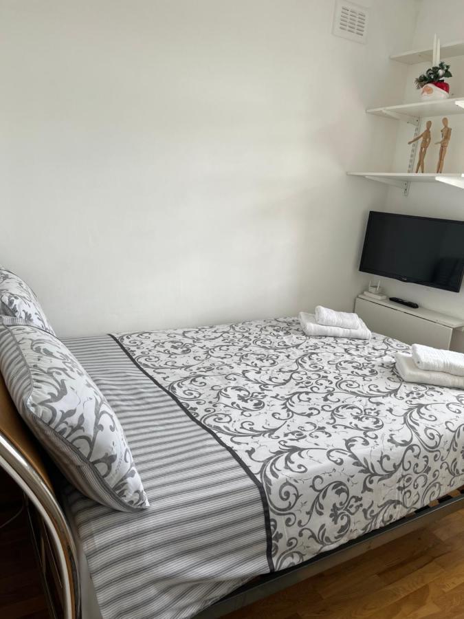 Lovely 2-Bedroom Apartment In Zone 2 London Exterior foto
